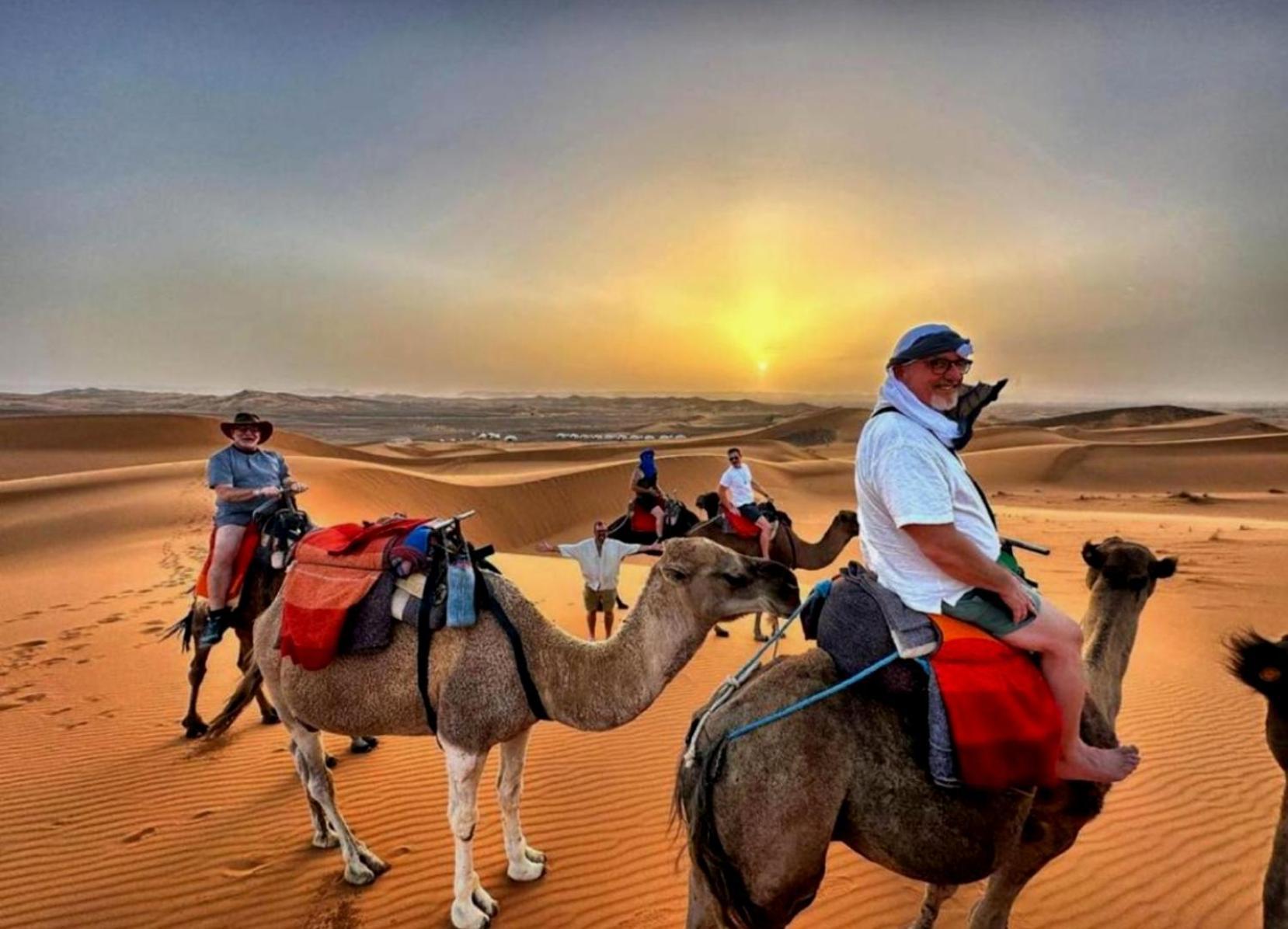 מרזאוגה Bedouin Desert Camp מראה חיצוני תמונה